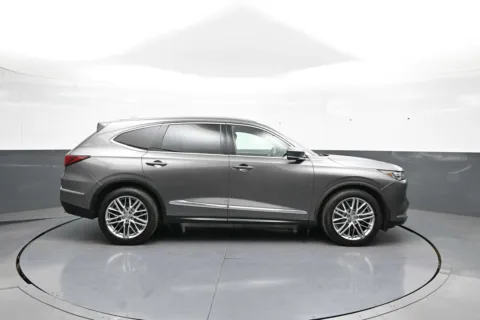 More photos of 2022 Acura MDX w/Advance Package at Acura of Brooklyn, NY