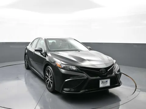 Another view of 2024 Toyota Camry SE for sale in Brooklyn, NY at Acura of Brooklyn