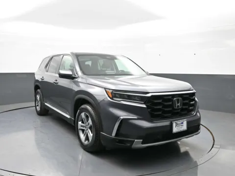 Photos of 2023 Honda Pilot EX-L 8 Passenger for sale in Brooklyn, NY at Acura of Brooklyn