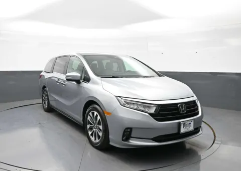 Photos of 2024 Honda Odyssey EX-L for sale in Brooklyn, NY at Acura of Brooklyn
