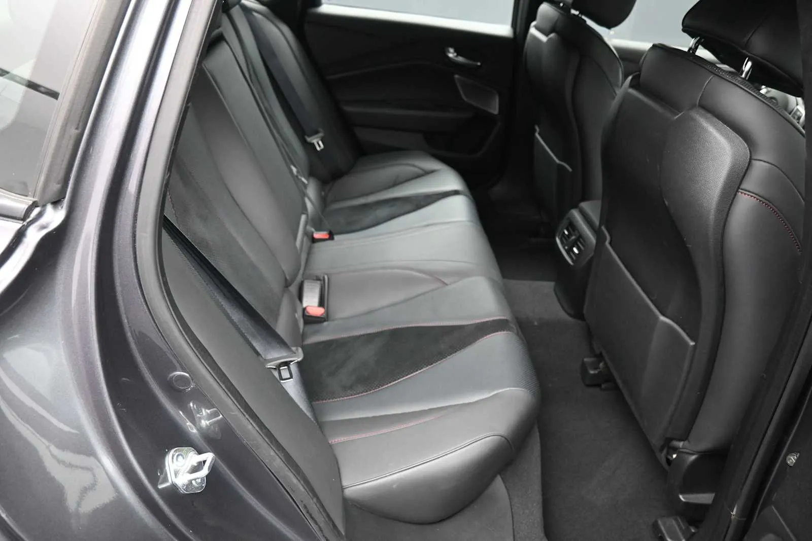 2023 Acura TLX A-SPEC Package - Photo 24