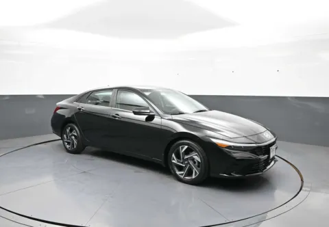 More photos of 2024 Hyundai Elantra SEL at Acura of Brooklyn, NY
