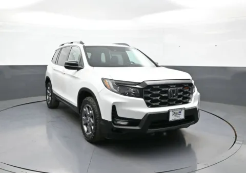 Another view of 2024 Honda Passport TrailSport for sale in Brooklyn, NY at Acura of Brooklyn