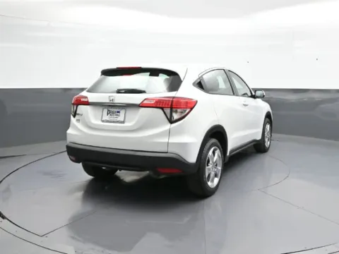 More photos of 2022 Honda HR-V LX at Acura of Brooklyn, NY