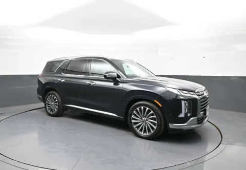 More photos of 2024 Hyundai Palisade Calligraphy at Acura of Brooklyn, NY