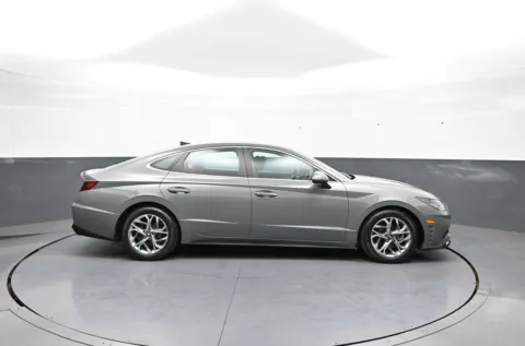 More photos of 2021 Hyundai Sonata SEL at Acura of Brooklyn, NY