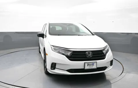 White 2024 Honda Odyssey Sport for sale in Brooklyn, NY