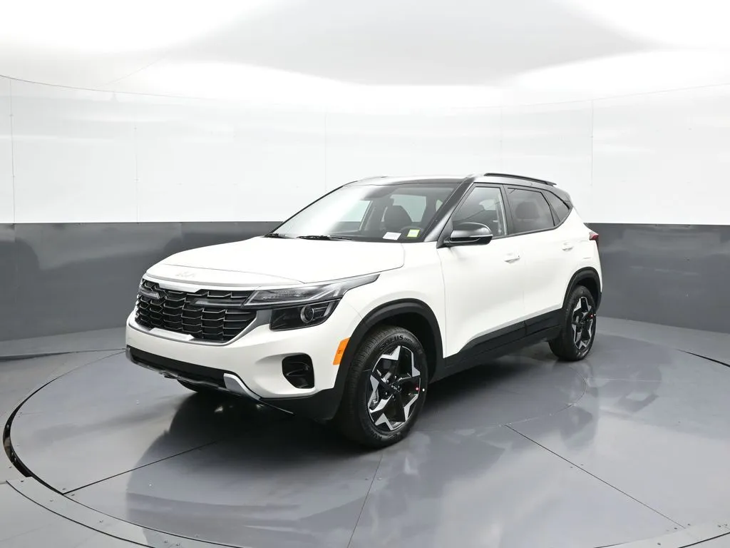 White 2026 Kia Seltos S for sale in Brooklyn, NY