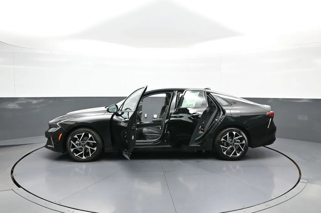 2026 Kia K5 EX - Photo 43