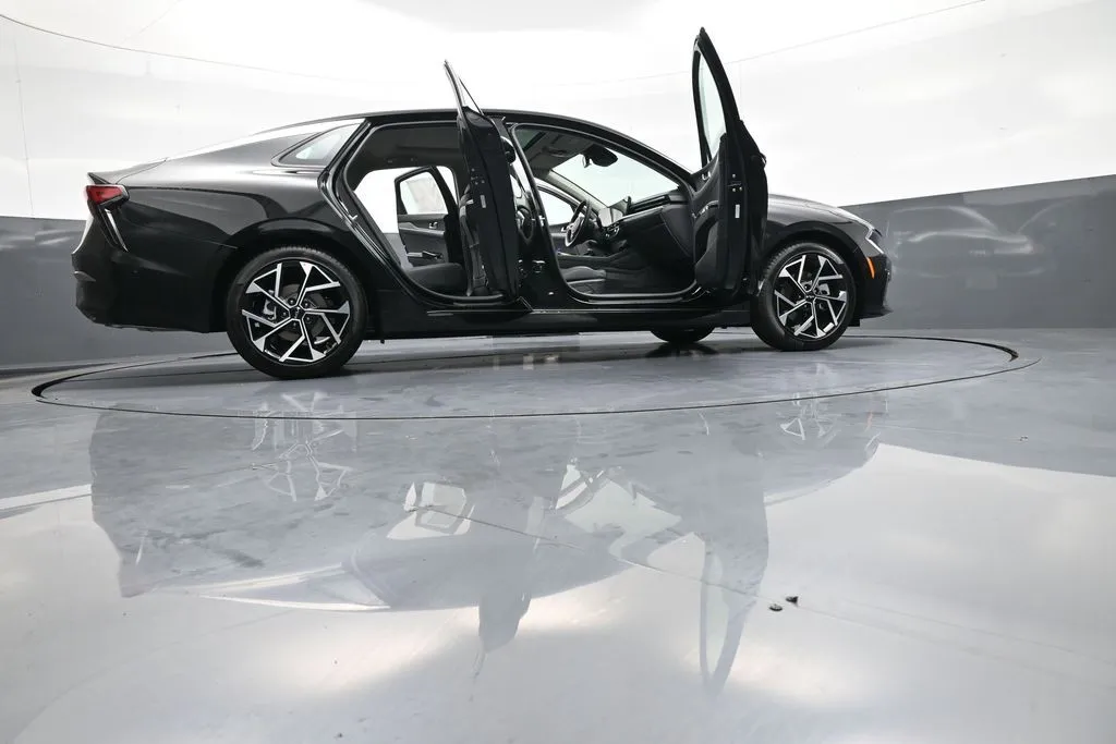 2026 Kia K5 EX - Photo 48