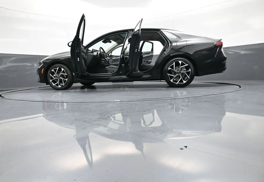 2026 Kia K5 EX - Photo 49