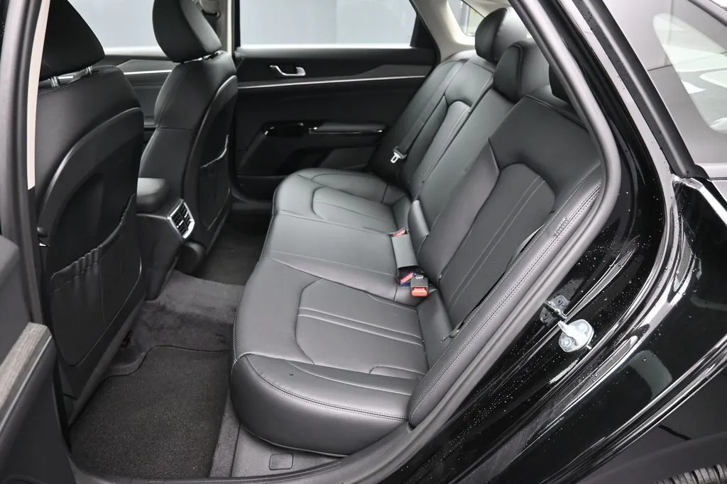 2026 Kia K5 EX - Photo 21