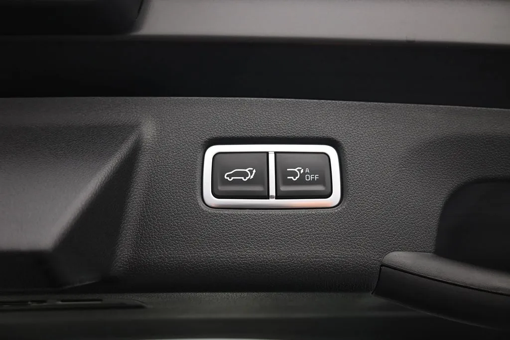 2026 Kia Sorento EX - Photo 23