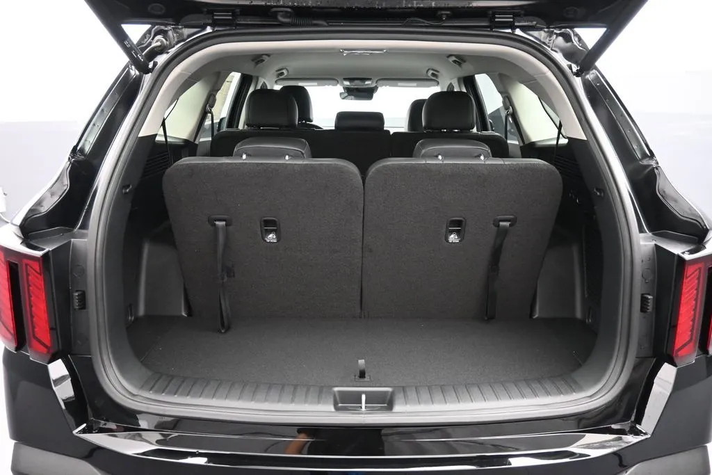 2026 Kia Sorento EX - Photo 22