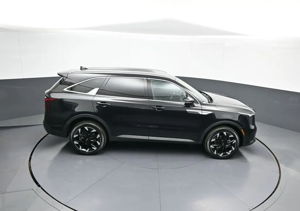 2026 Kia Sorento EX - Photo 38