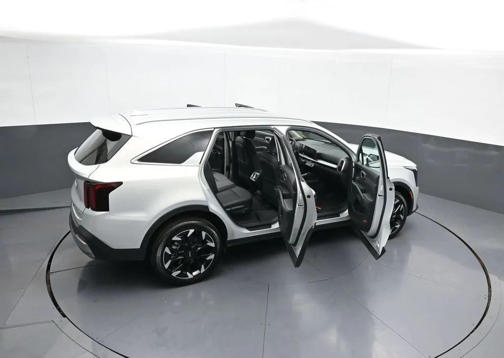 2026 Kia Sorento EX - Photo 46