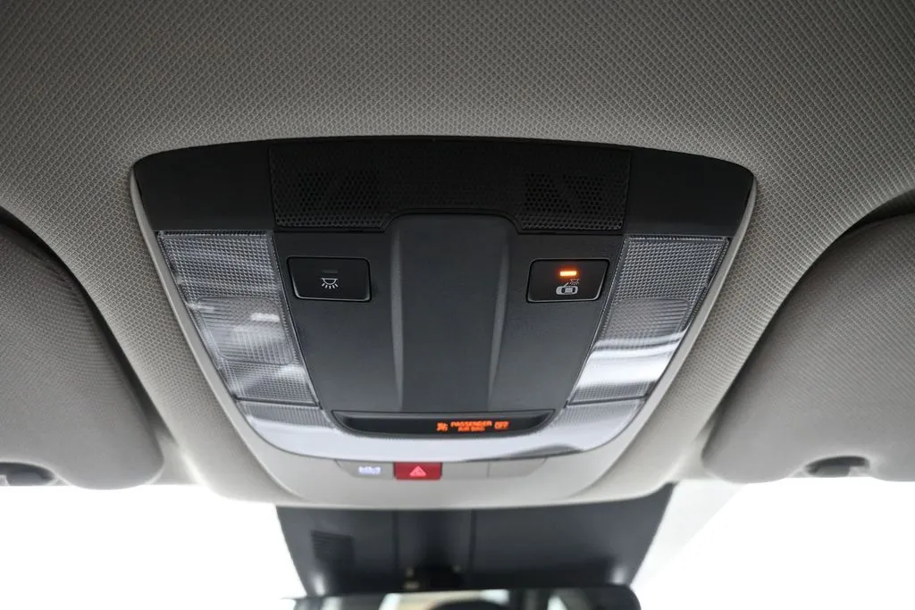 2026 Kia Sorento EX - Photo 17