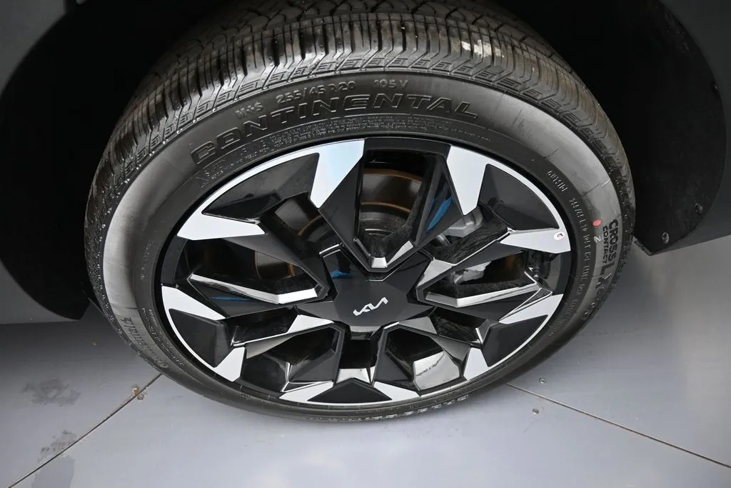 2026 Kia Sorento EX - Photo 15