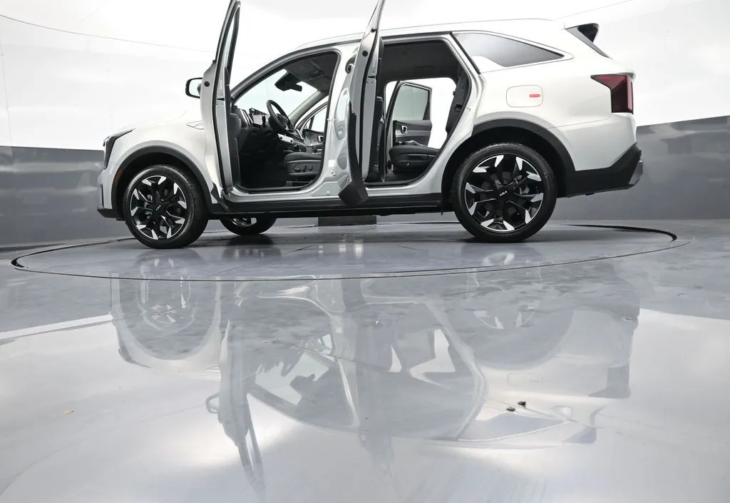 2026 Kia Sorento EX - Photo 50