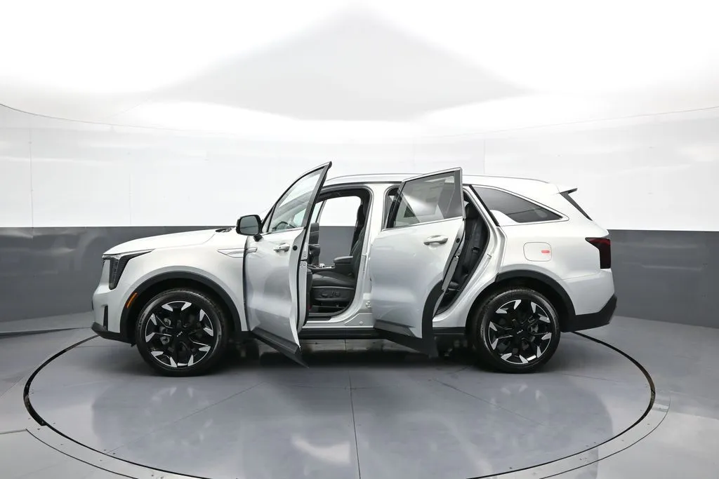 2026 Kia Sorento EX - Photo 44