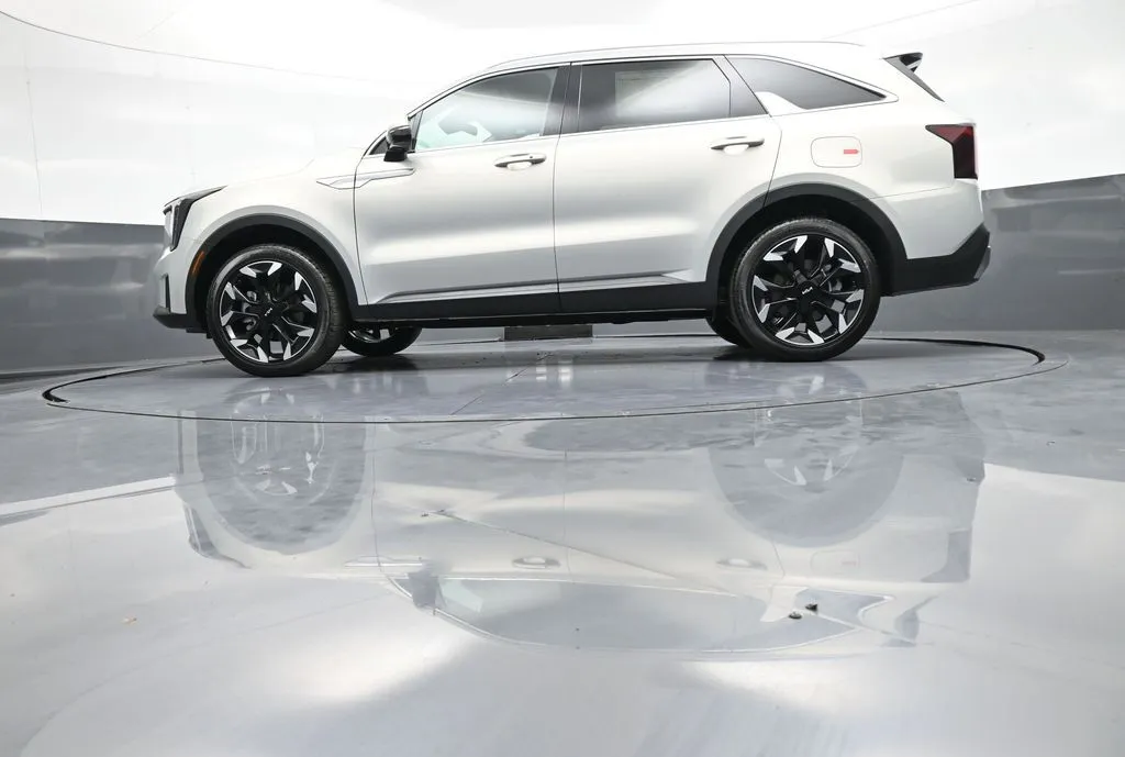 2026 Kia Sorento EX - Photo 34