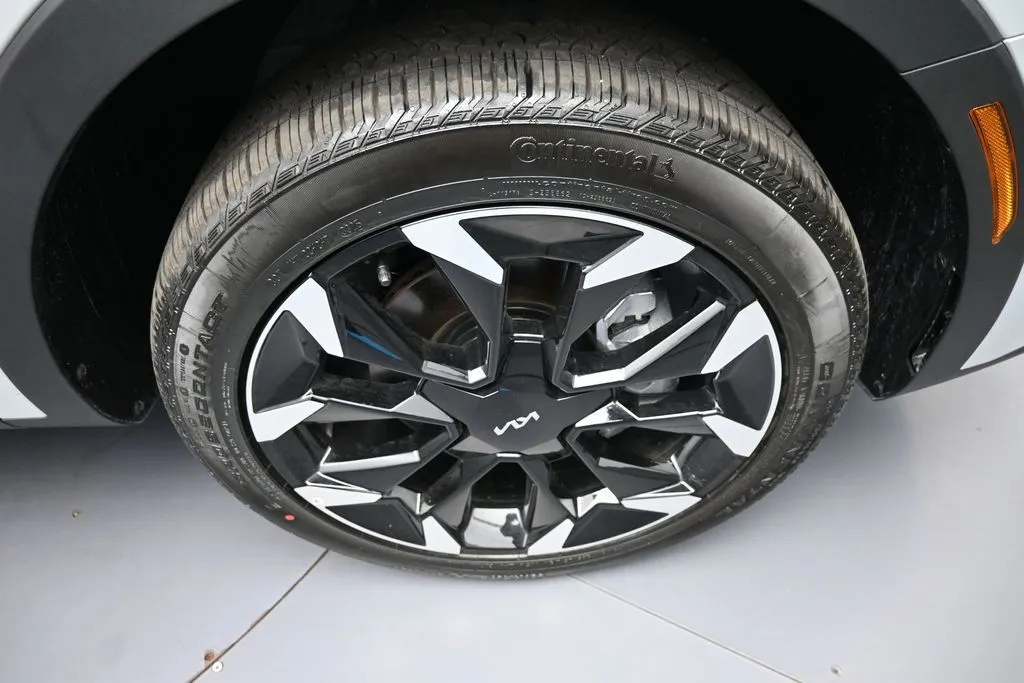2026 Kia Sorento EX - Photo 13