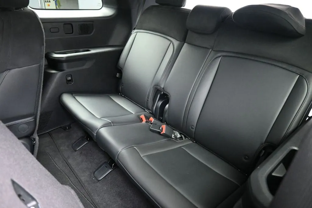 2027 Kia Telluride X-Pro SX Prestige - Photo 21