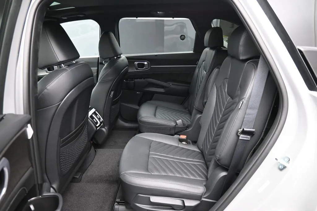 2026 Kia Sorento X-Pro SX Prestige - Photo 22