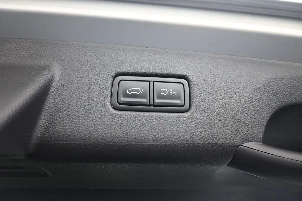 2026 Kia Carnival SX - Photo 26