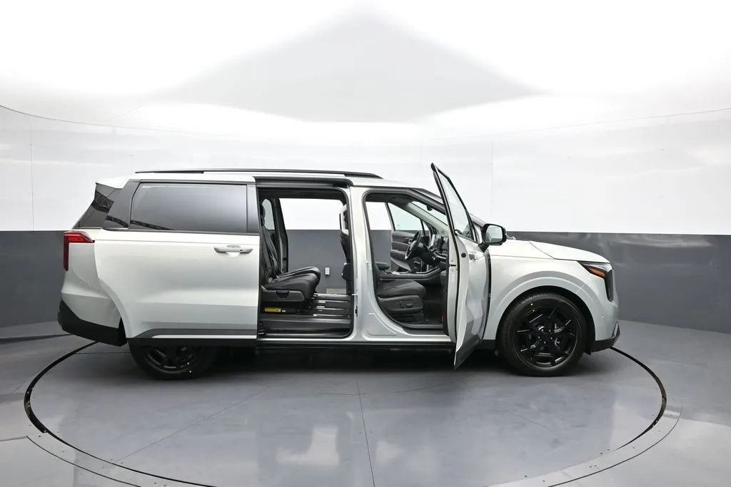 2026 Kia Carnival SX - Photo 46