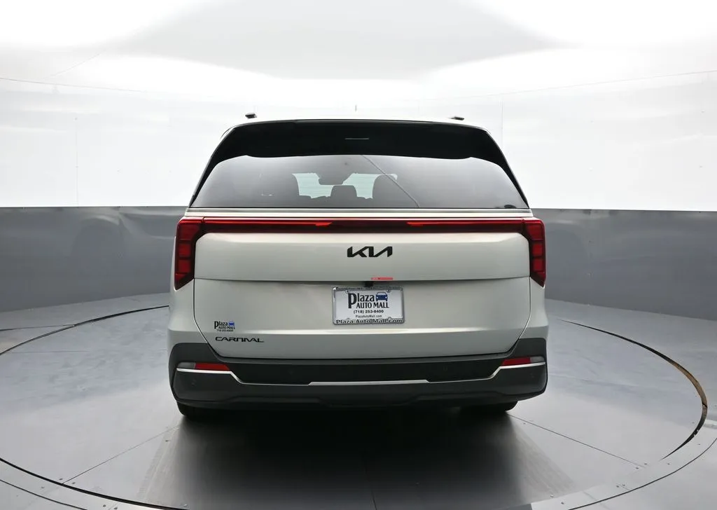 2026 Kia Carnival SX - Photo 7