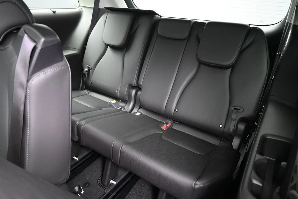 2026 Kia Carnival SX - Photo 23