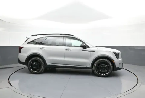 More photos of 2026 Kia Sorento EX at Plaza Kia, NY
