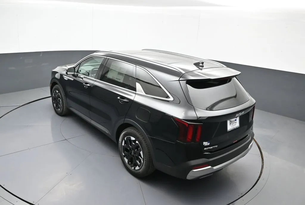 2026 Kia Sorento S - Photo 41