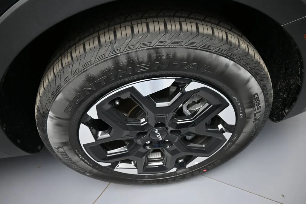 2026 Kia Sorento S - Photo 13