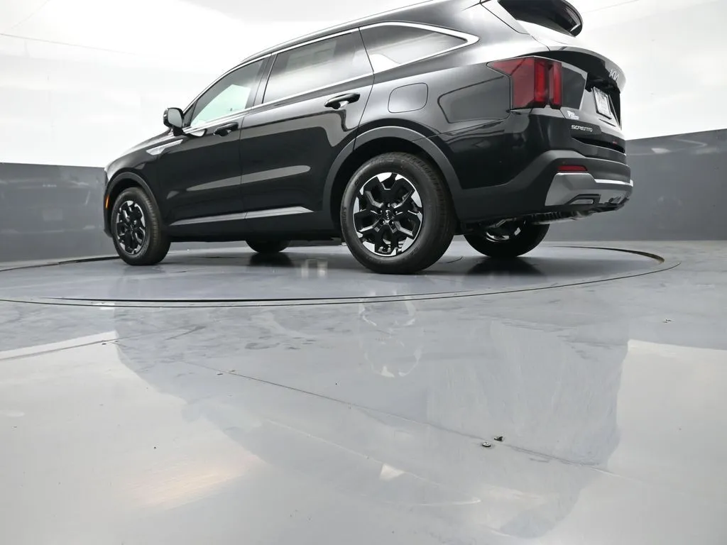 2026 Kia Sorento S - Photo 33