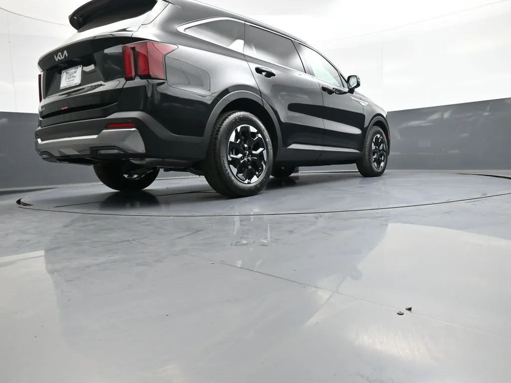 2026 Kia Sorento S - Photo 31