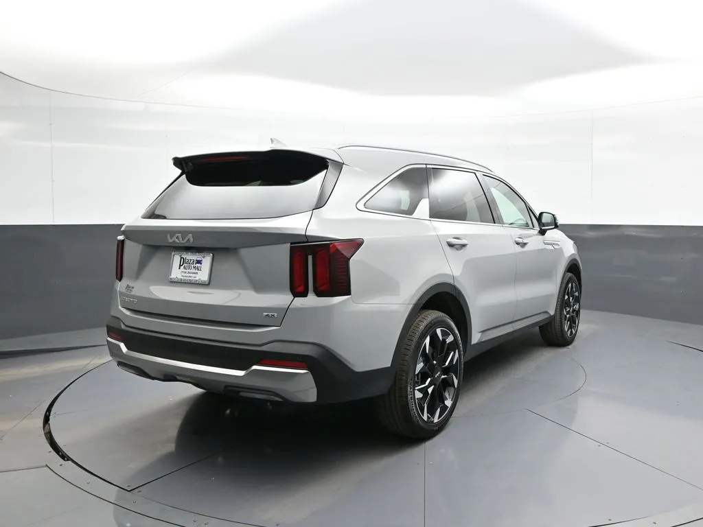 2026 Kia Sorento EX - Photo 6