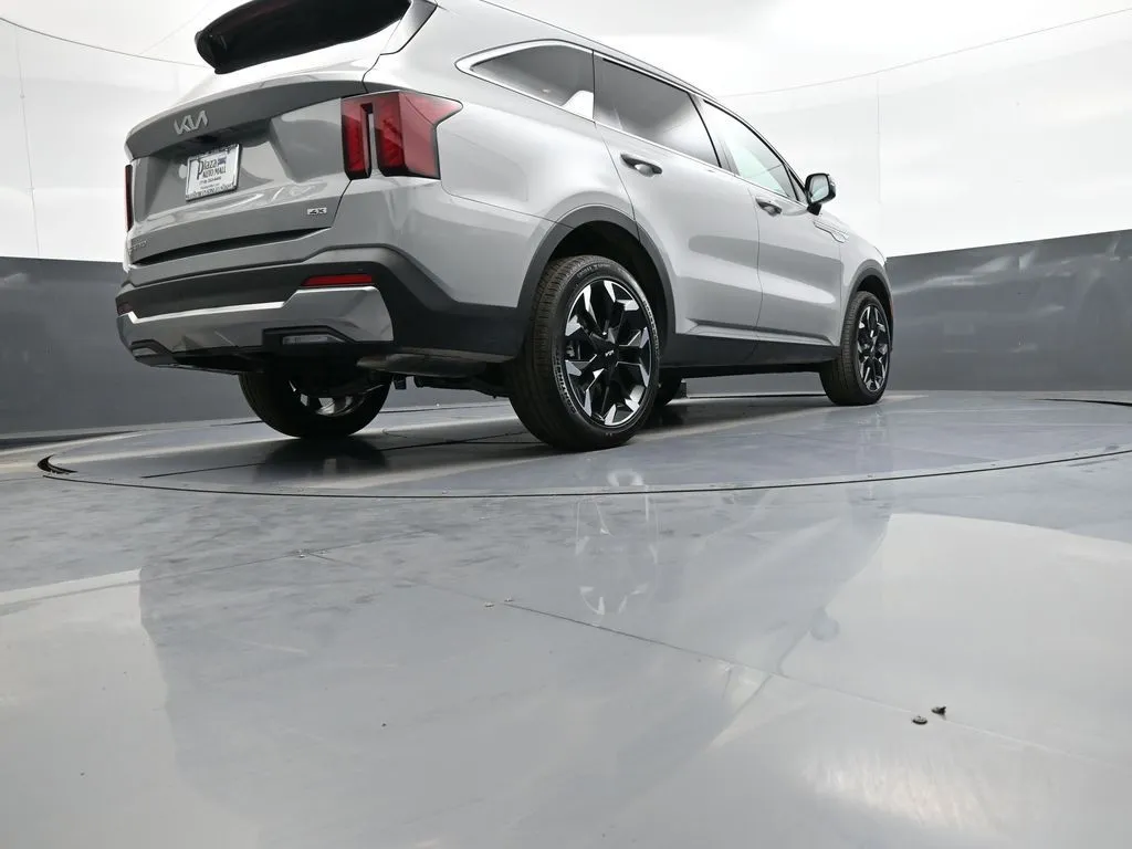 2026 Kia Sorento EX - Photo 31