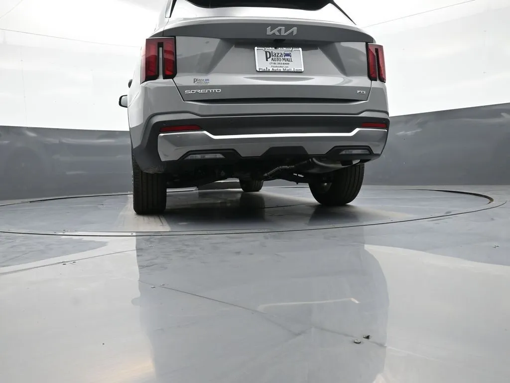 2026 Kia Sorento EX - Photo 32