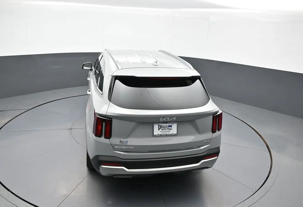 2026 Kia Sorento EX - Photo 40
