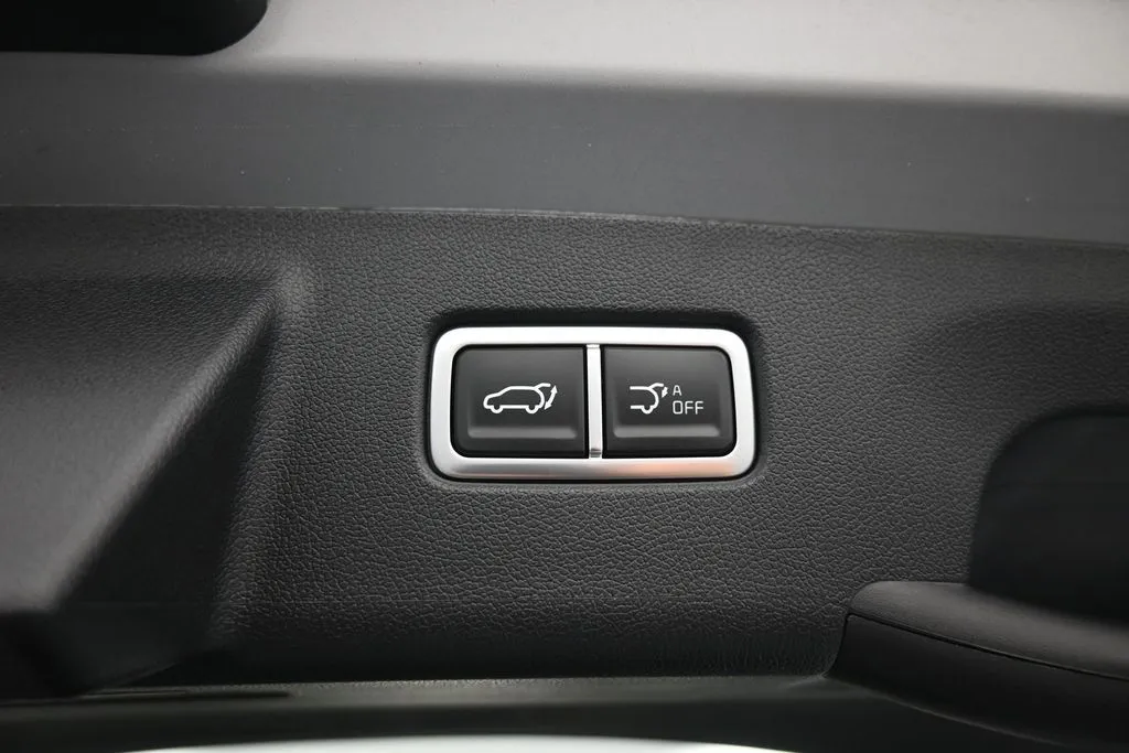 2026 Kia Sorento EX - Photo 23