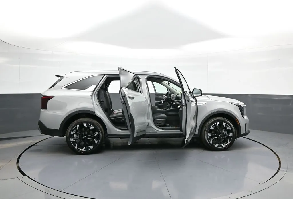 2026 Kia Sorento EX - Photo 43