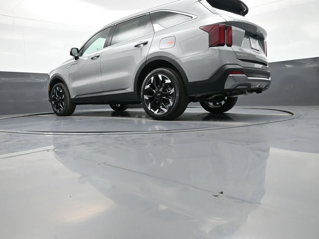 2026 Kia Sorento EX - Photo 33