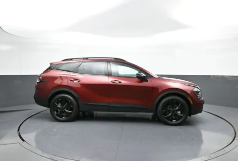 More photos of 2025 Kia Sportage X-Line at Plaza Kia, NY