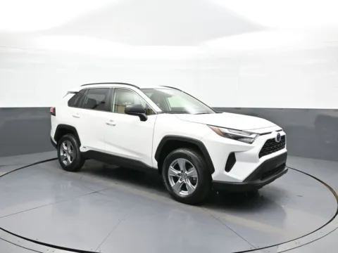 More photos of 2024 Toyota RAV4 Hybrid LE at Plaza Kia, NY
