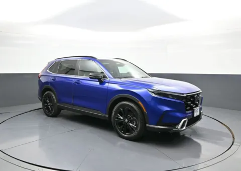 More photos of 2023 Honda CR-V Hybrid Sport Touring at Plaza Kia, NY