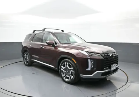 More photos of 2024 Hyundai Palisade Limited at Plaza Kia, NY