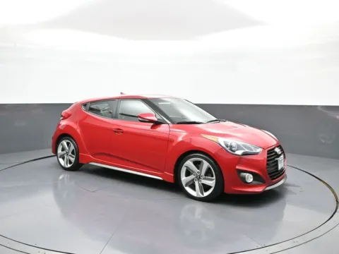More photos of 2015 Hyundai Veloster Turbo at Plaza Kia, NY