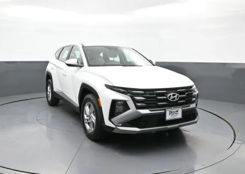 Another view of 2025 Hyundai Tucson SE for sale in Brooklyn, NY at Plaza Kia